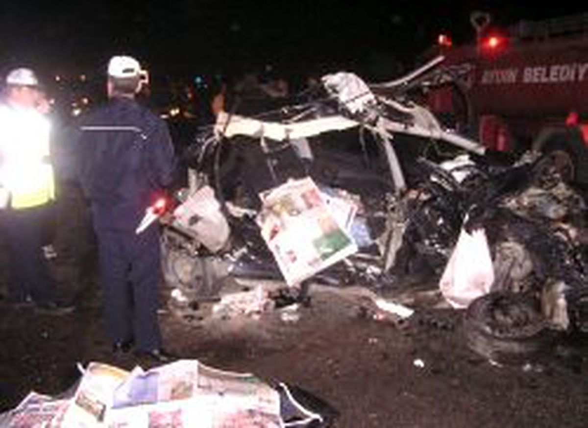 Trabzon'da Trafik Kazası: 5 Ölü