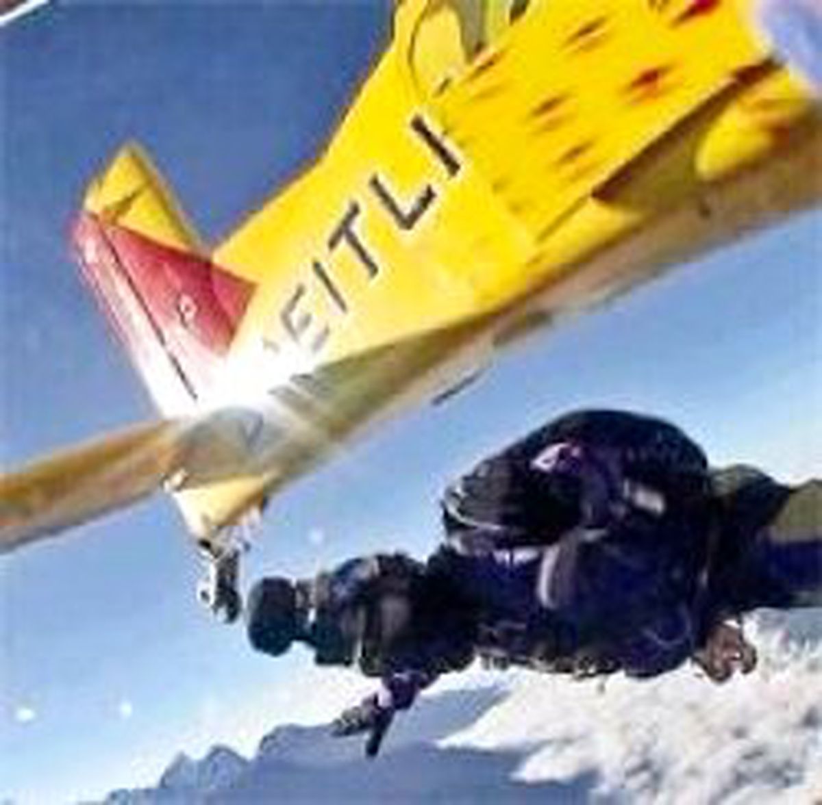Everest'ten İlk Atlayış
