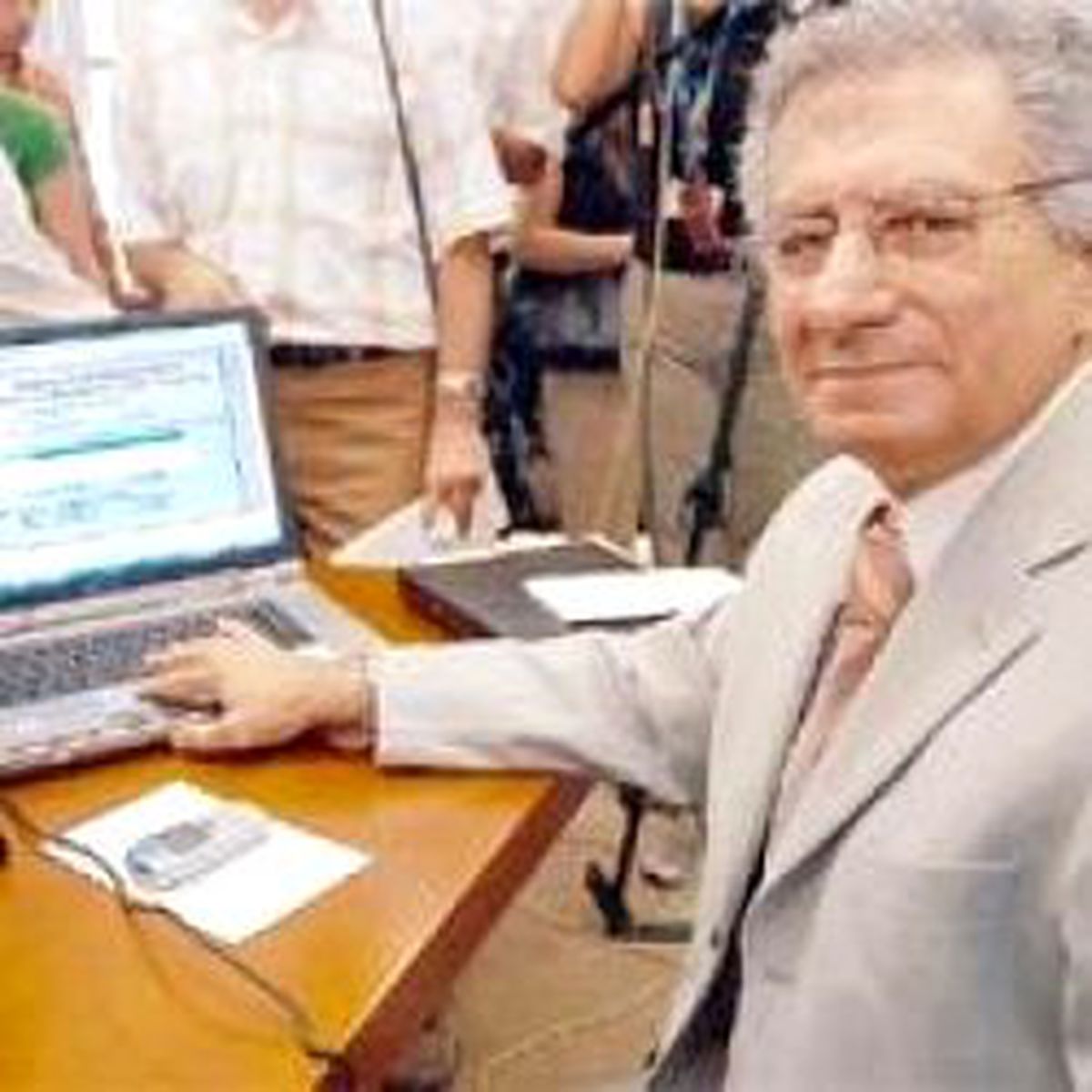 ÖSYM Yine Yarımağan Hoca'da