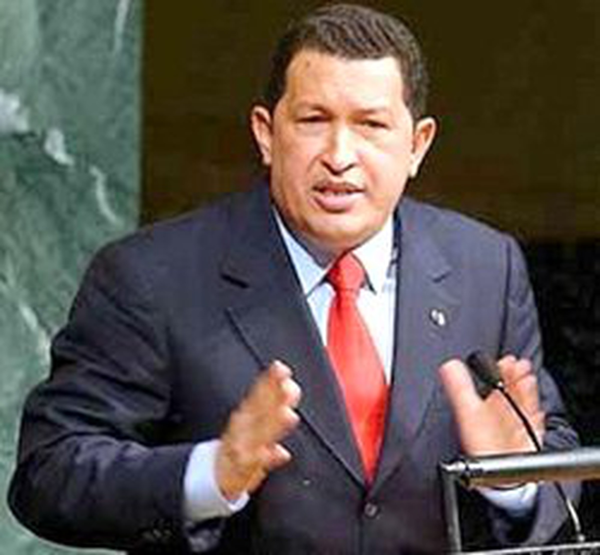 Chavez: Medvedev Beni Ziyaret Etmek İstiyor