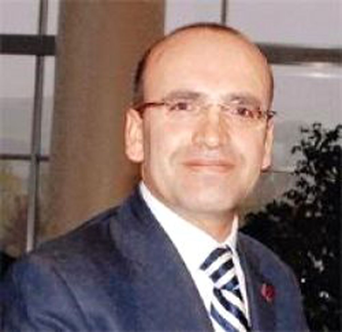 Devlet Bakanı Şimşek IMF Başkanı Kahn ile Görüştü