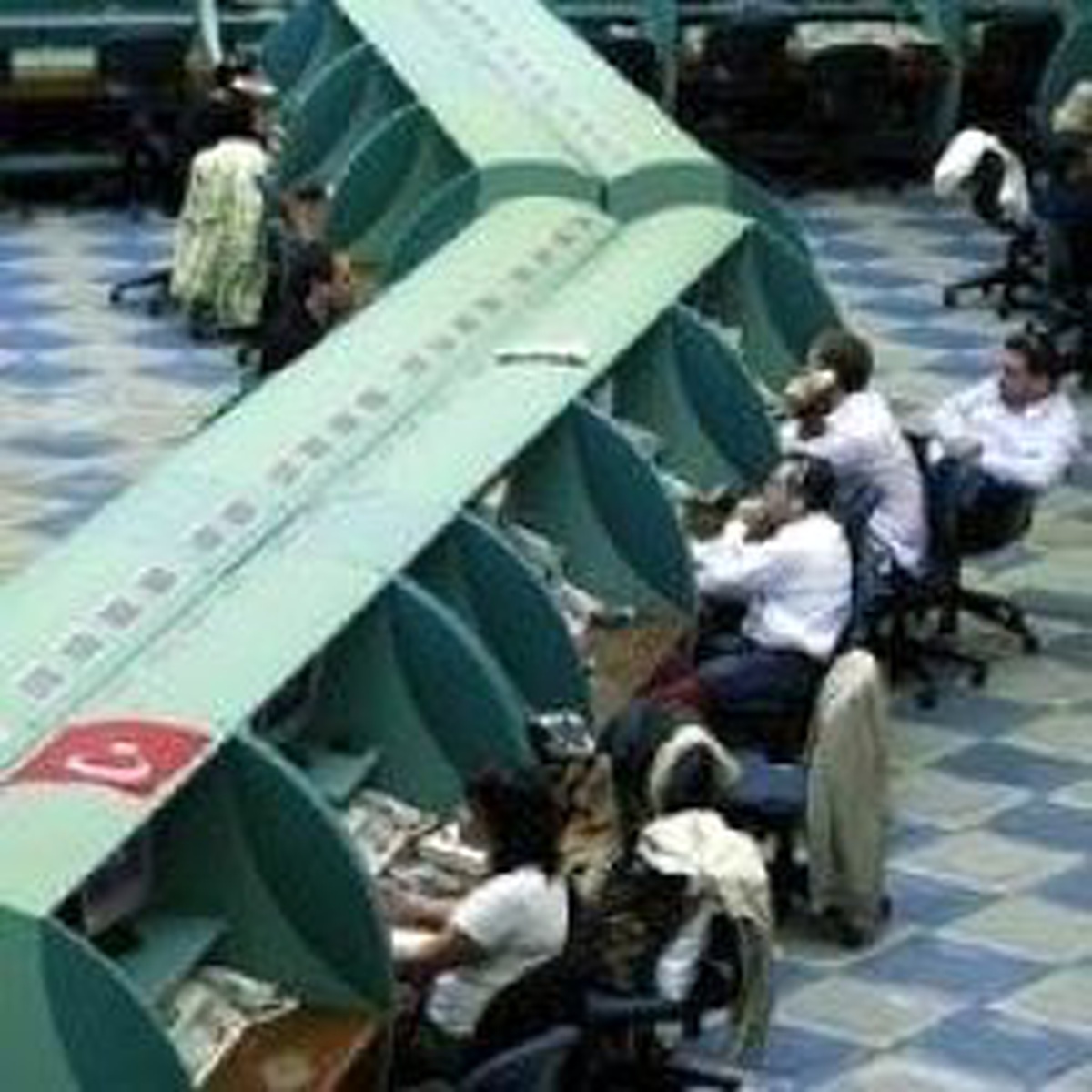 'Kriz Reel Sektöre Yansıyacak' Endişesi Wall Street'i Çökertti