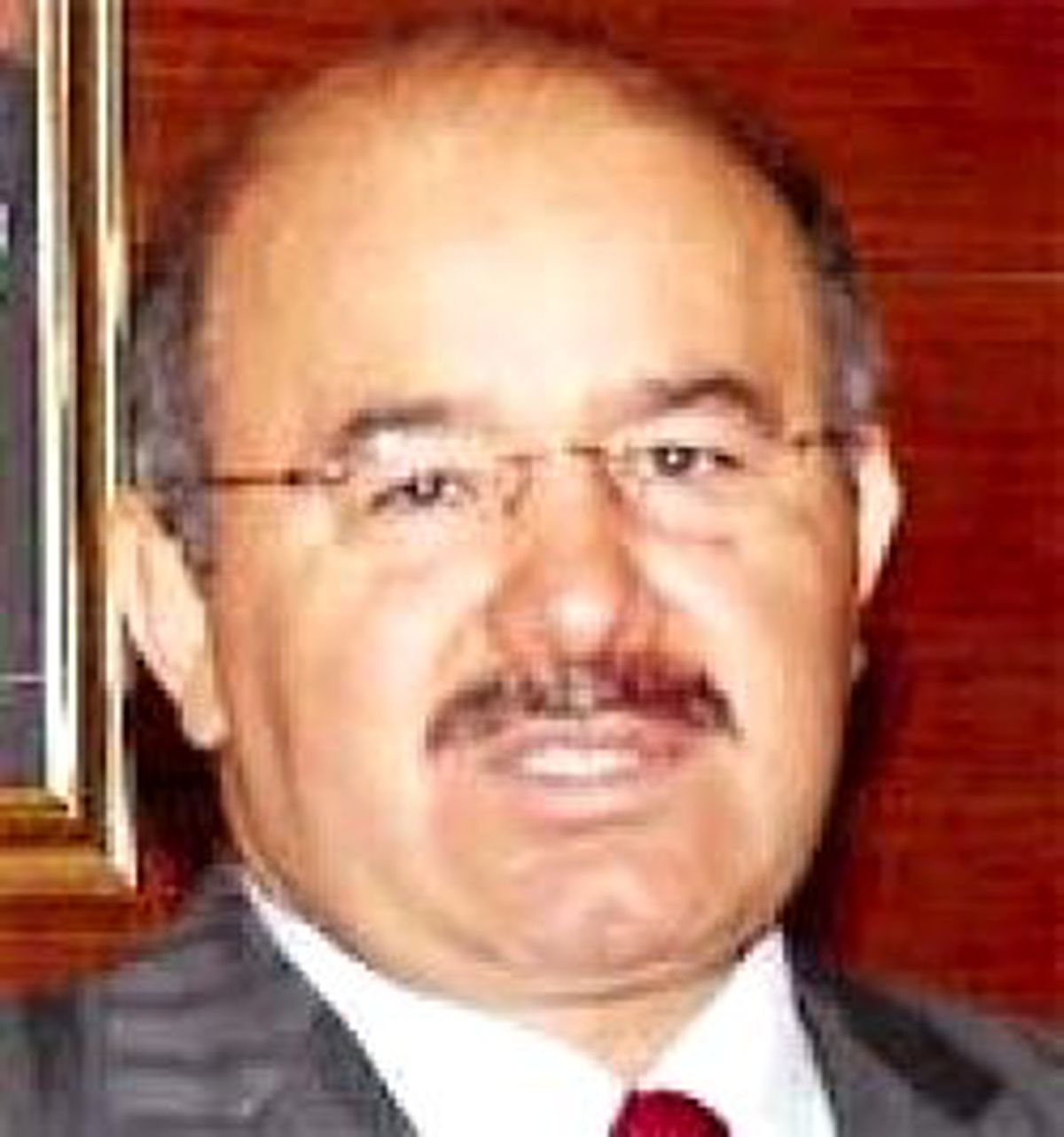 Ehl -İ Beyt Vakfı Binasını Açıyor