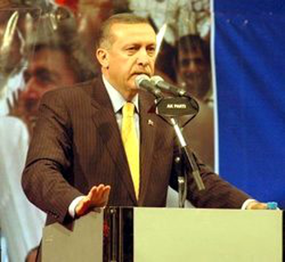 Erdoğan Bu Kez Kriz Uyarısı Yapanlara Kızdı