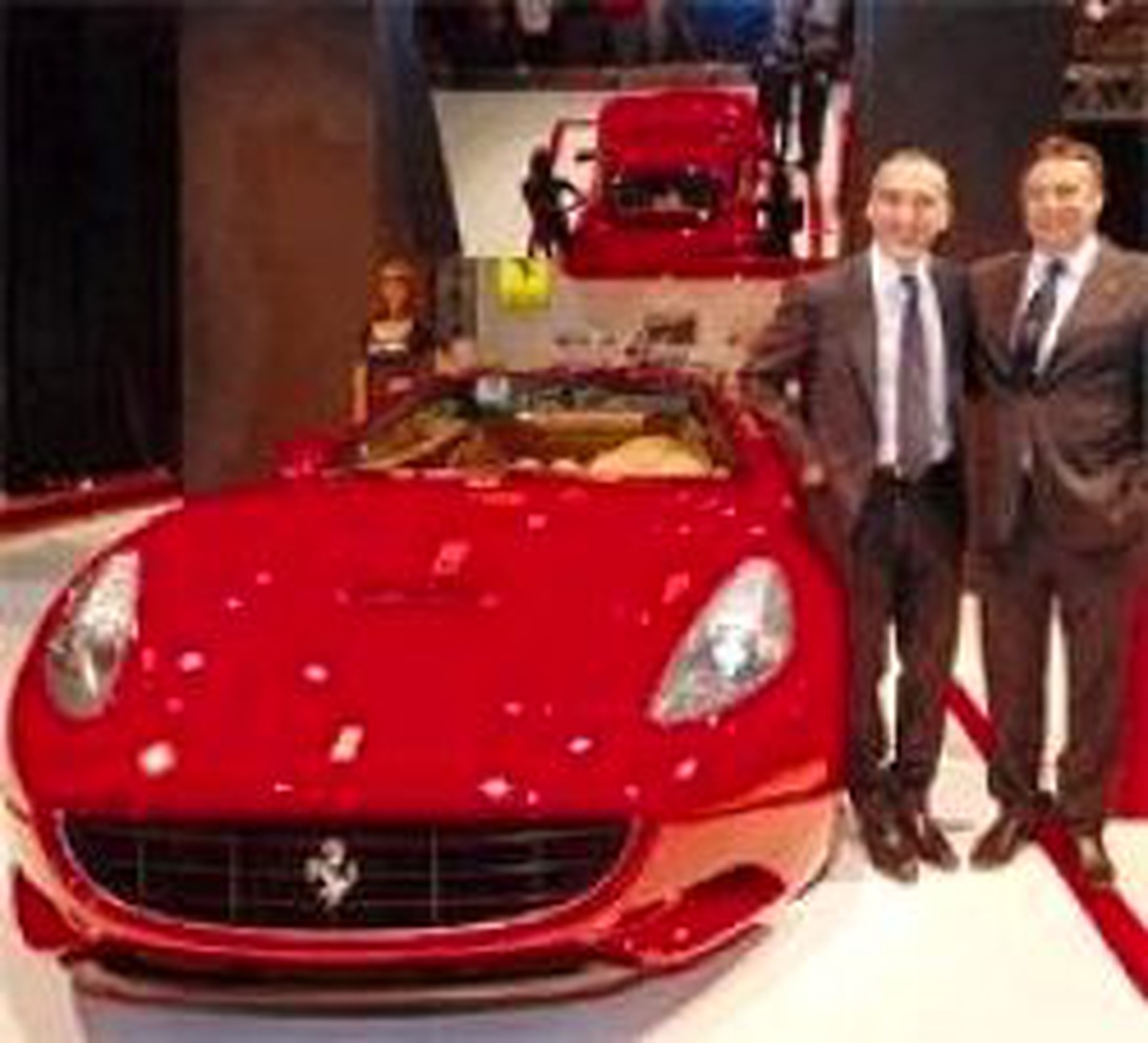 Krize Rağmen 350 Bin Euro'luk Ferrari İçin 10 Türk Sıraya Girdi