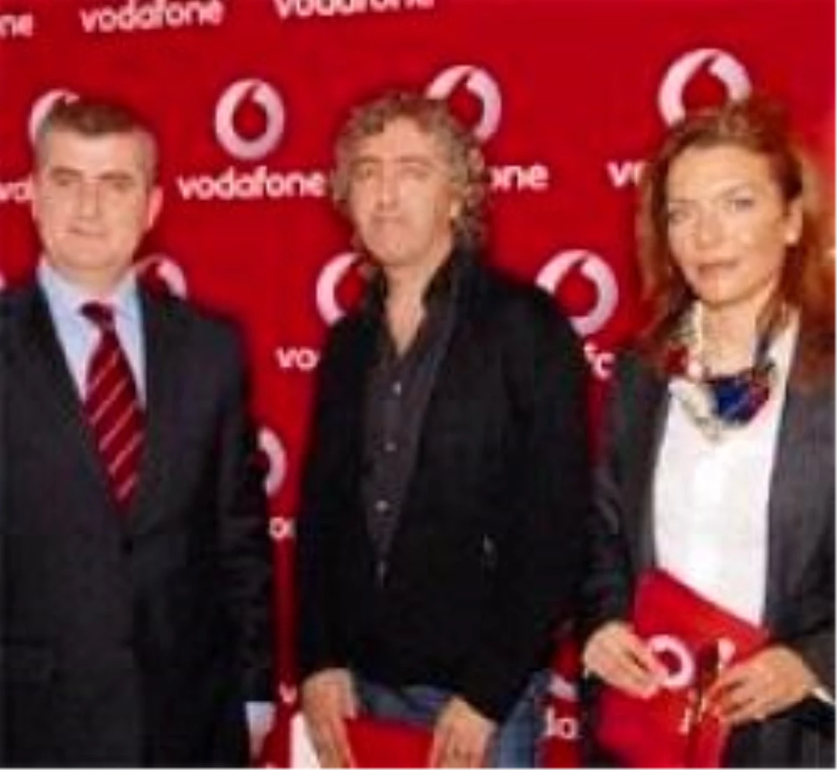Vodafone: Turkcell, Abonesini Bugüne Kadar \'Afyon\'la Uyuttu