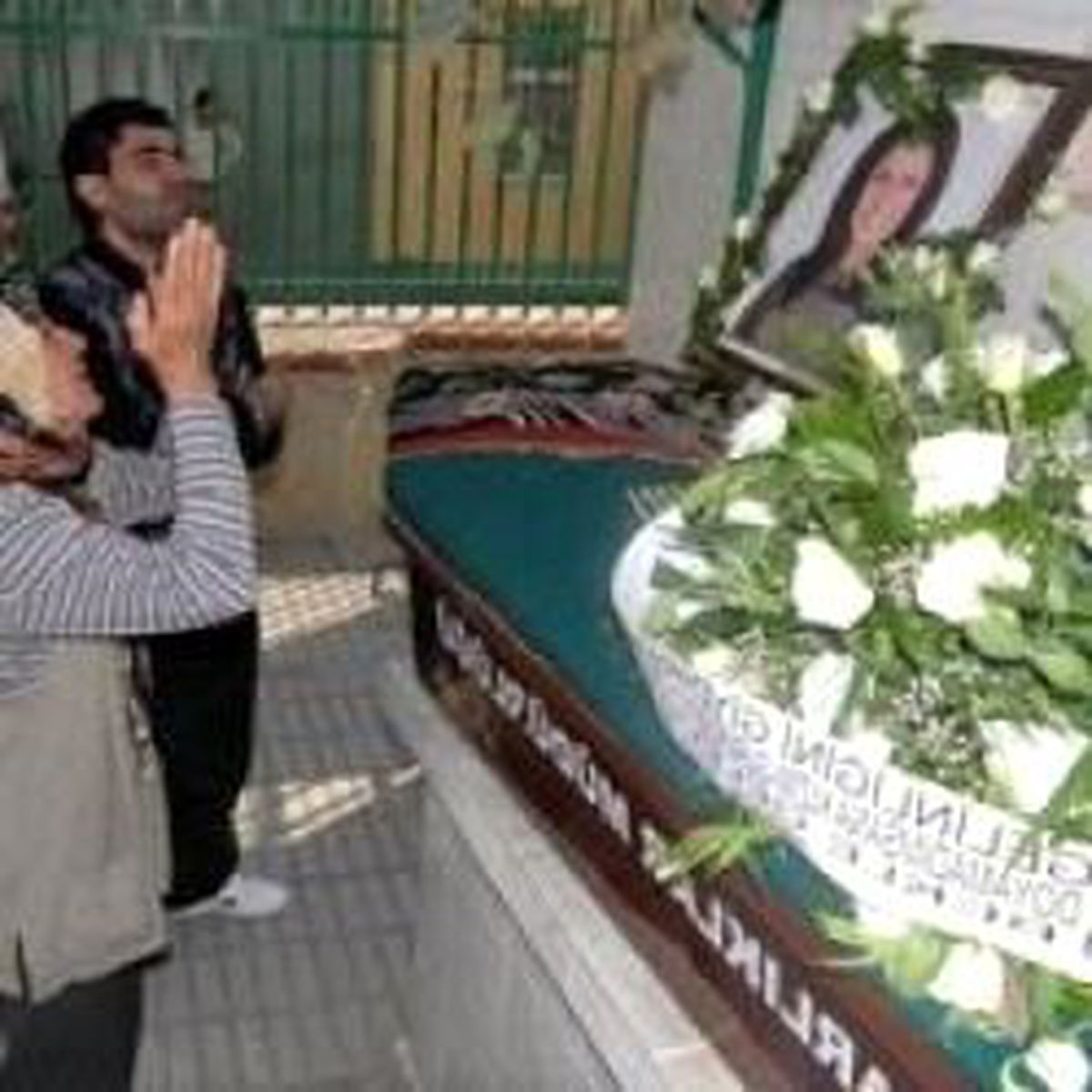 'Eşimi de Öldürdükten Sonra Teslim Olacağım'