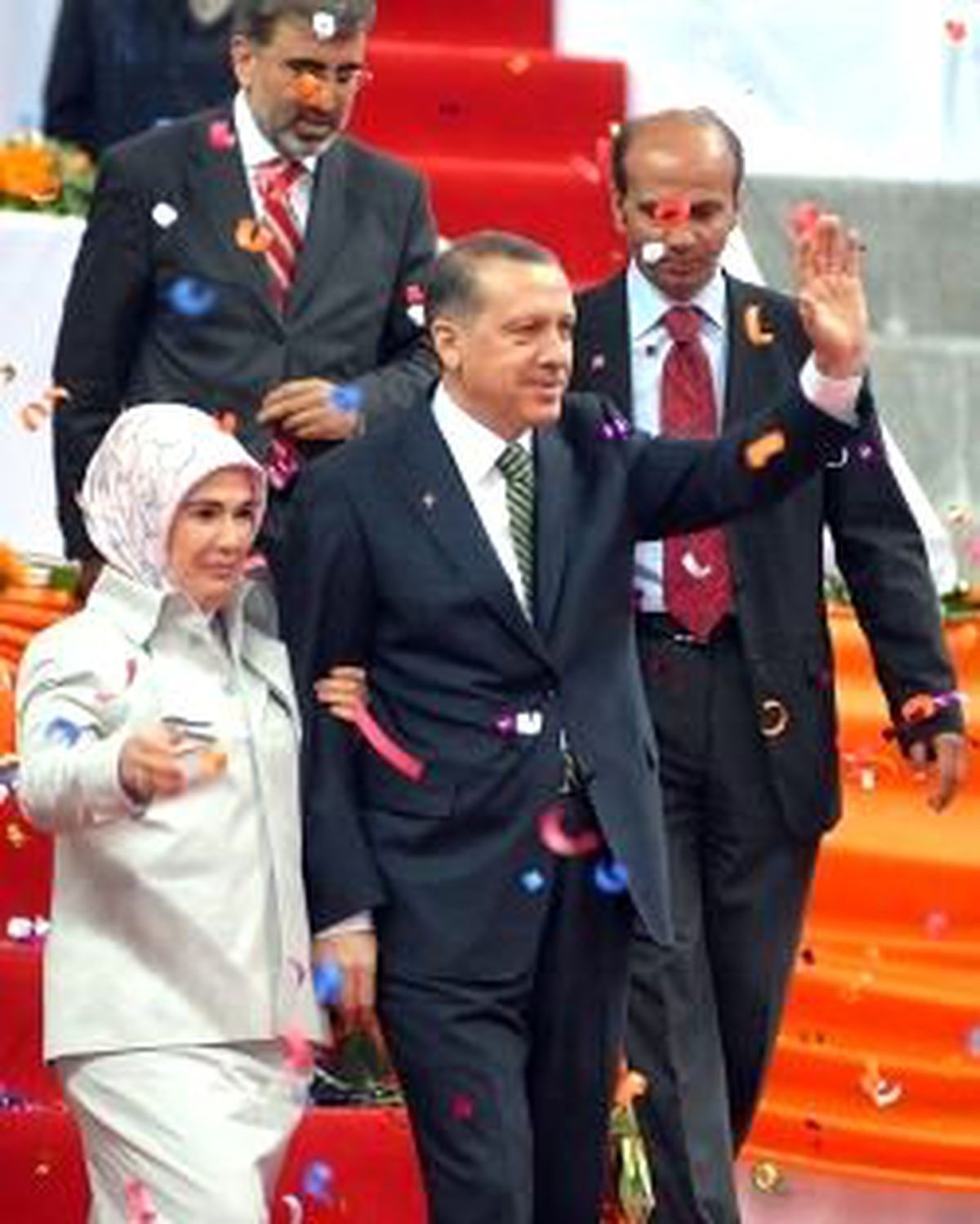 3 Çocuk Tartışması Geri Geldi