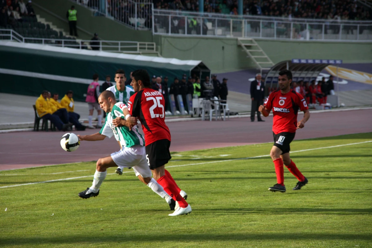 Konyaspor: 2 - Gençlerbirliği: 2