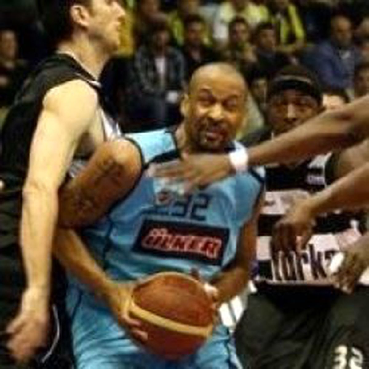 Fenerbahçe Kartal Avında