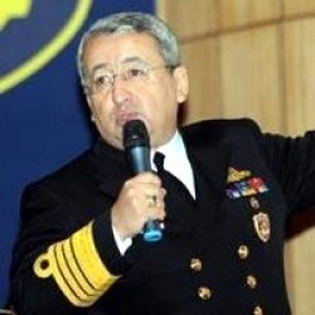 Komutan'dan 'Korsan' Açıklaması