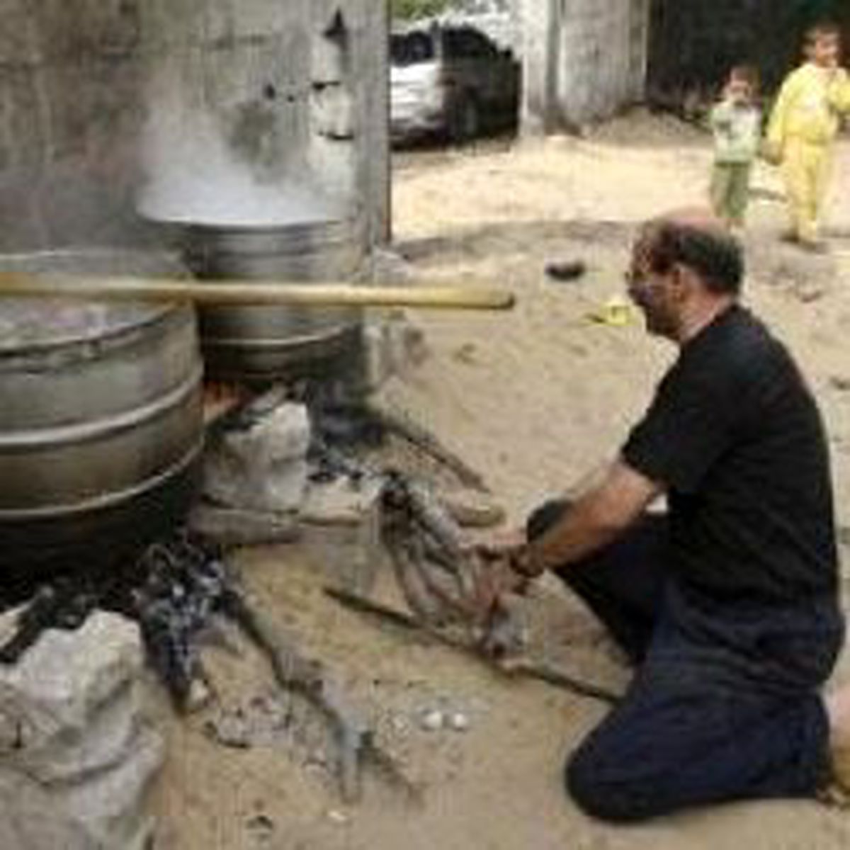 İsrail 1.5 Milyon Kişiyi 'Açlıkla Terbiye' Ediyor