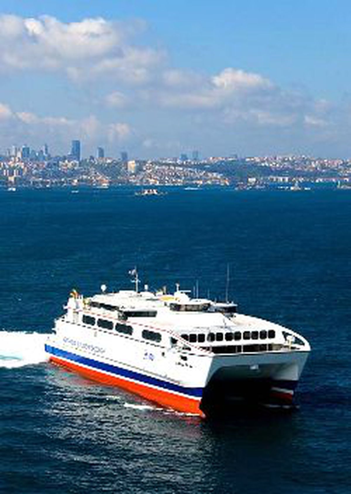 Deniz Otobüsü Seferleri İptal Edildi