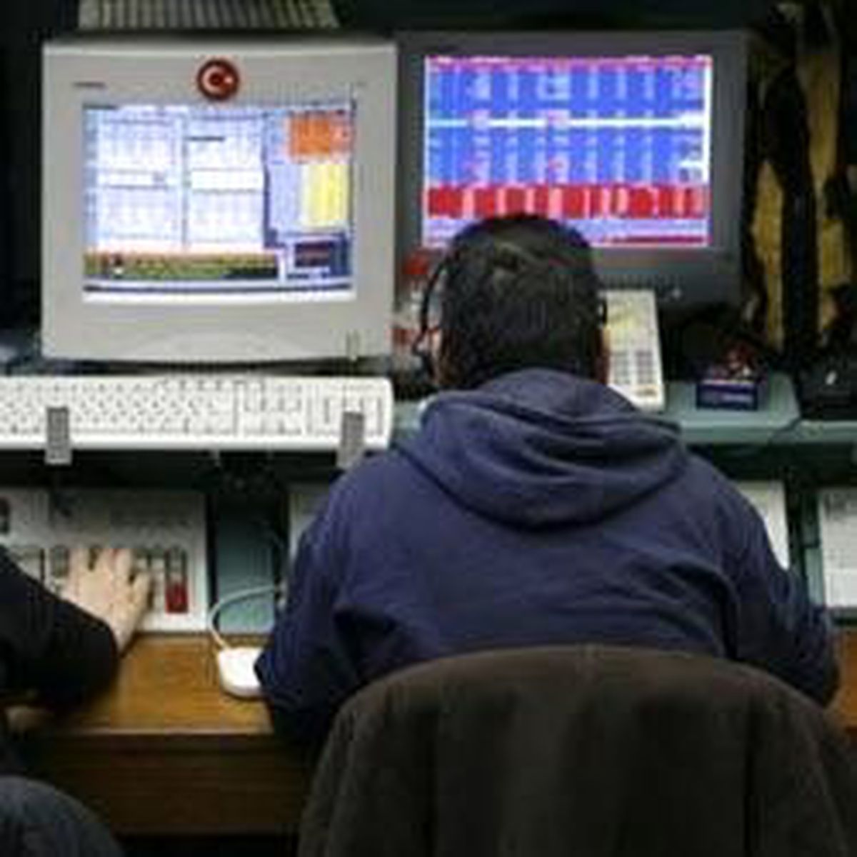 Borsa Günü Artışla Karşıladı