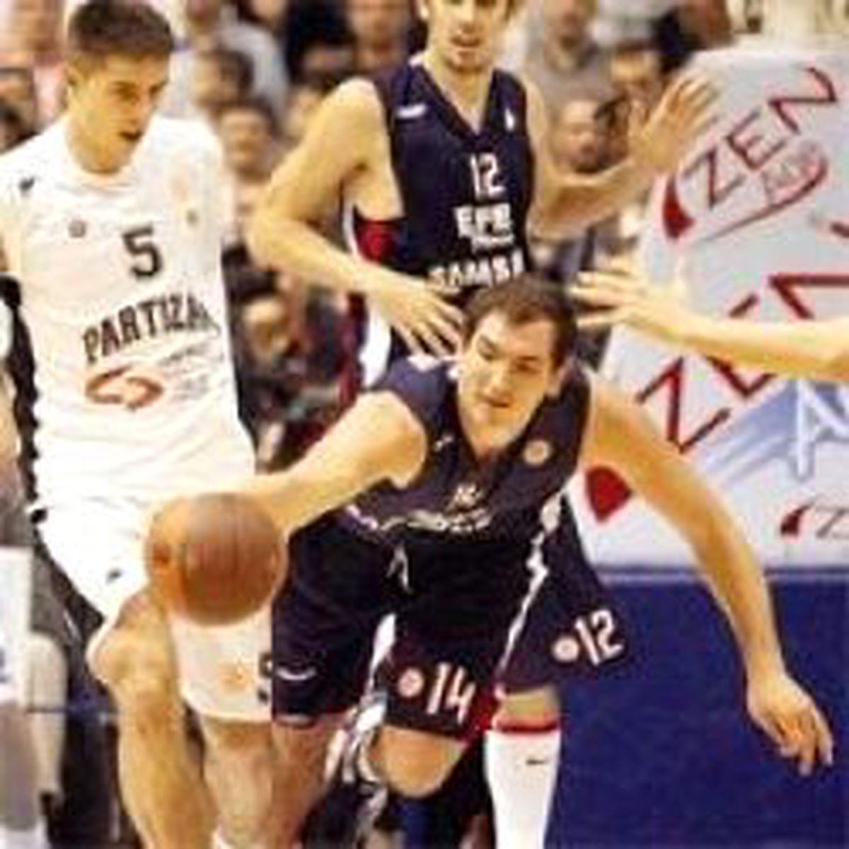Efes Dibe Vurdu