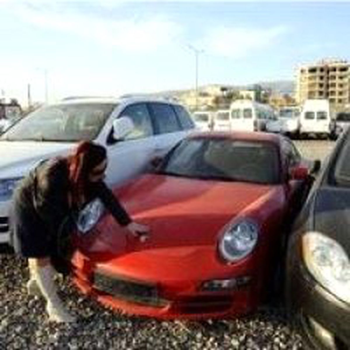 Lüks Otomobiller de Yedieminlik Oldu