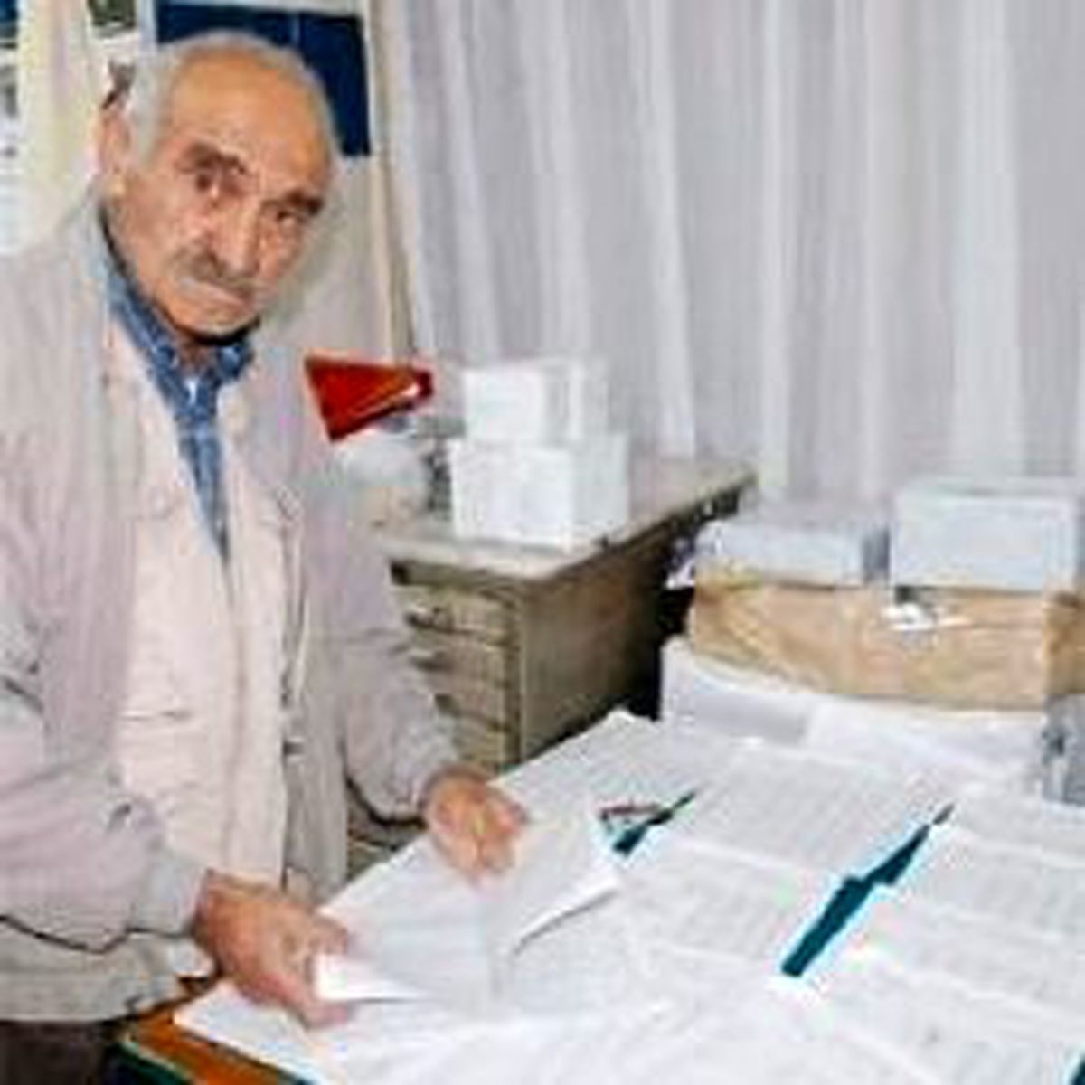 Mezardan Seçmen