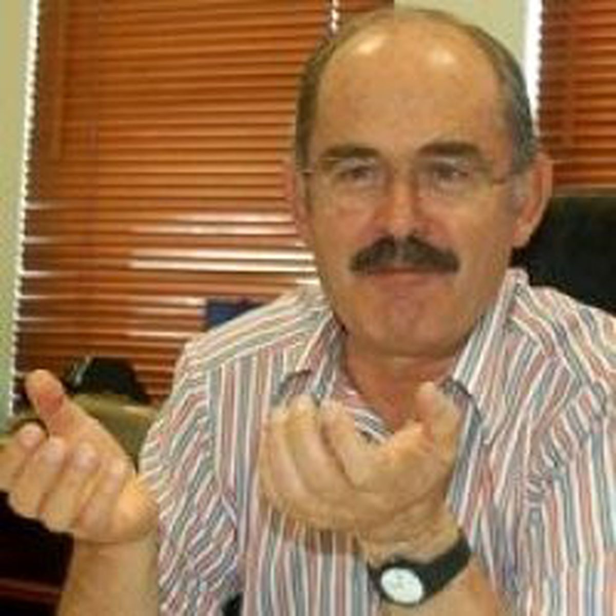 Büyükerşen'den CHP'ye Şartlı Evet