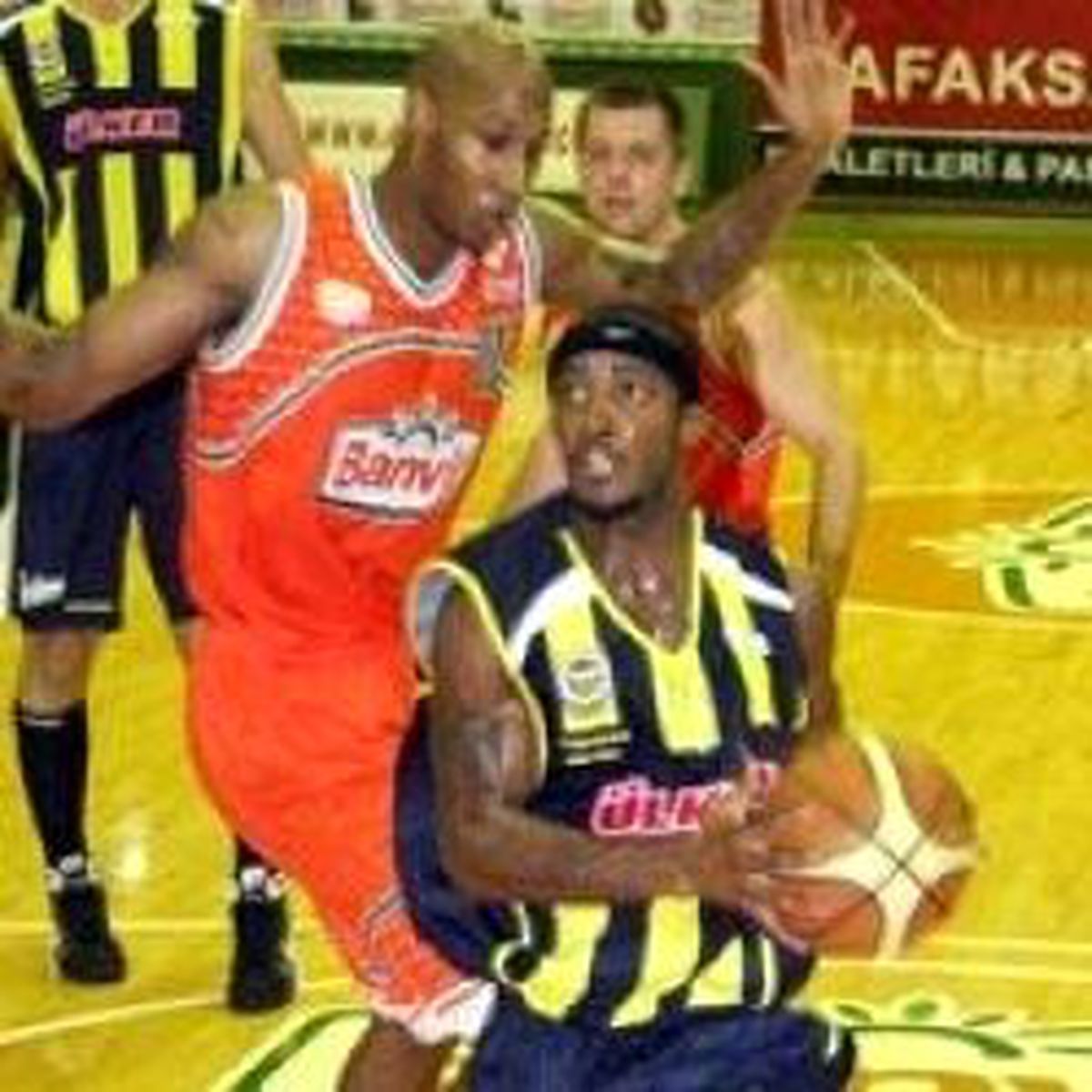 Fenerbahçe'den Farklı Galibiyet