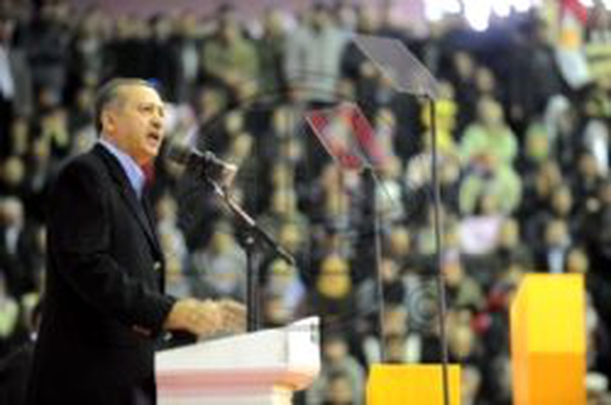 İsrail'in Operasyonu Türkiye'ye de Saygısızlıktır