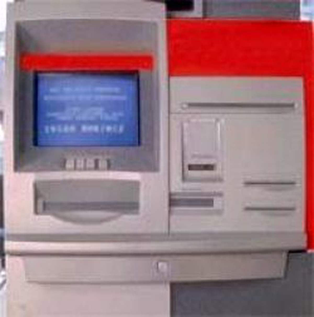 Atm'ler TL'ye Yavaş Geçiyor