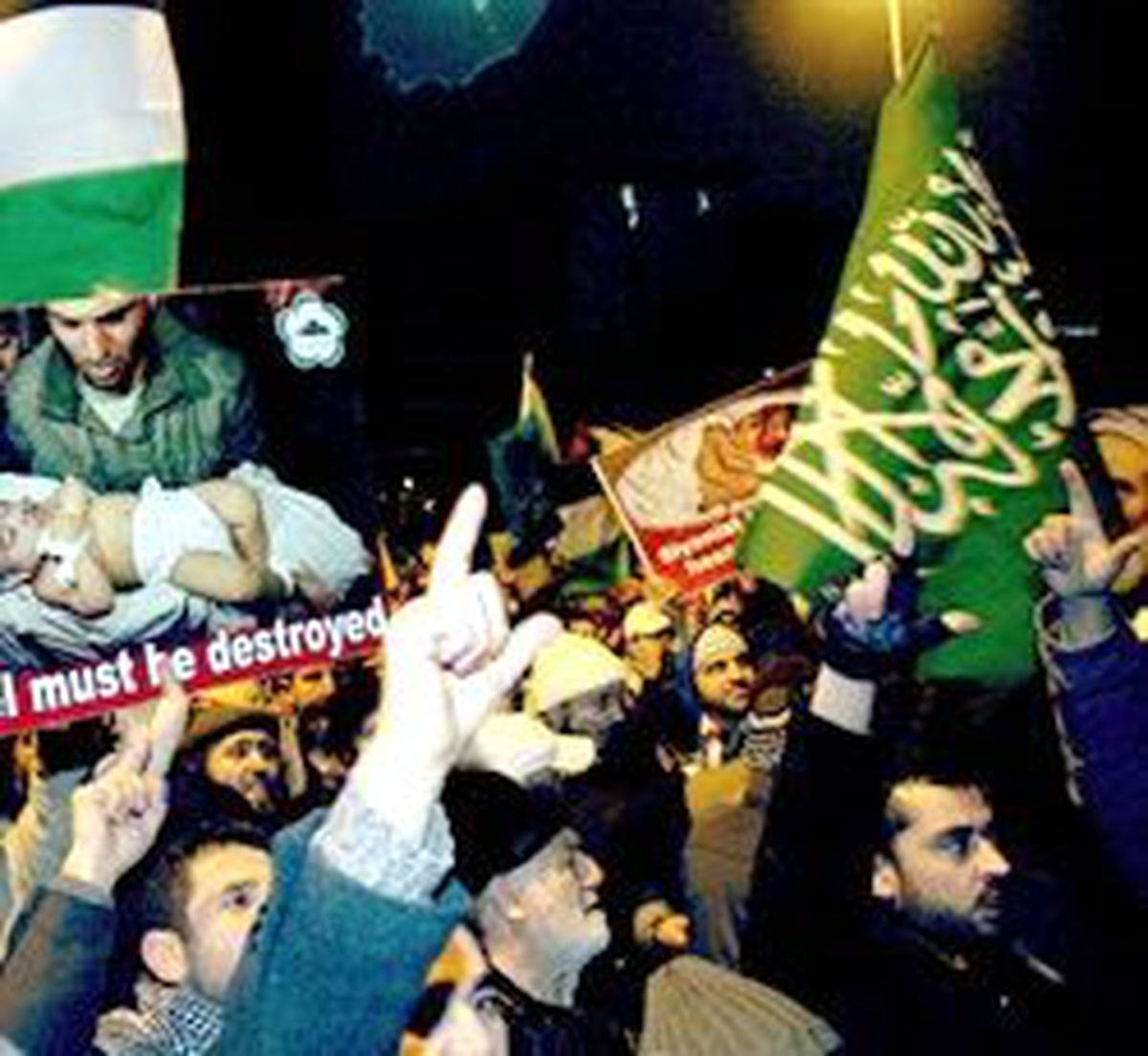 Türkiye'de Gece Gündüz Protesto