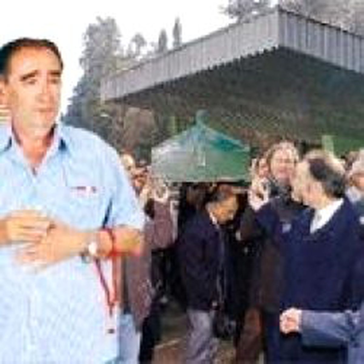 Ayşe'nin Babası Toprağa Verildi