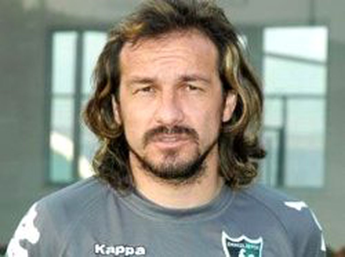 Beşiktaş'ta Yusuf Şimşek İmzaya Kaldı