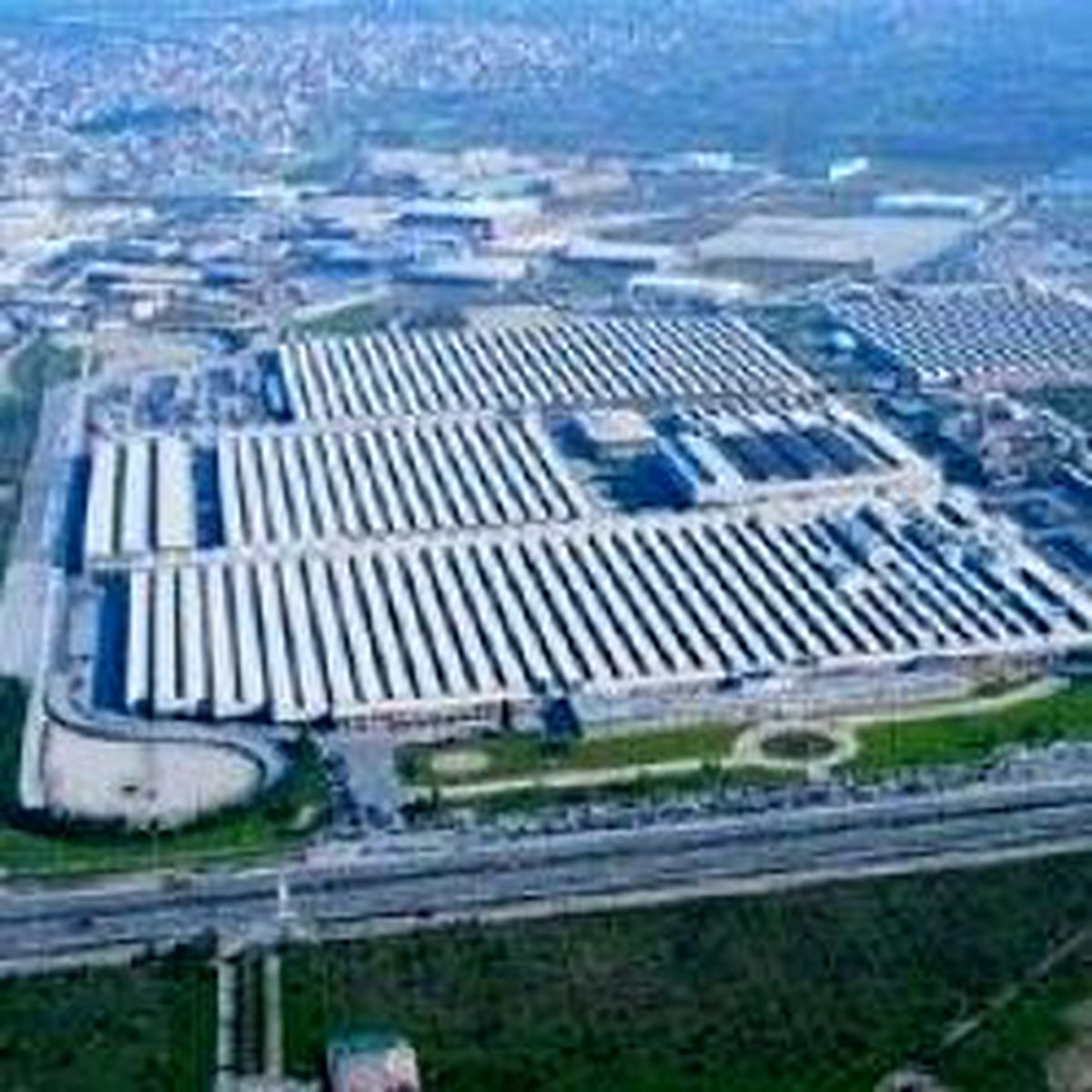 Ford Üretime Yeniden Başladı