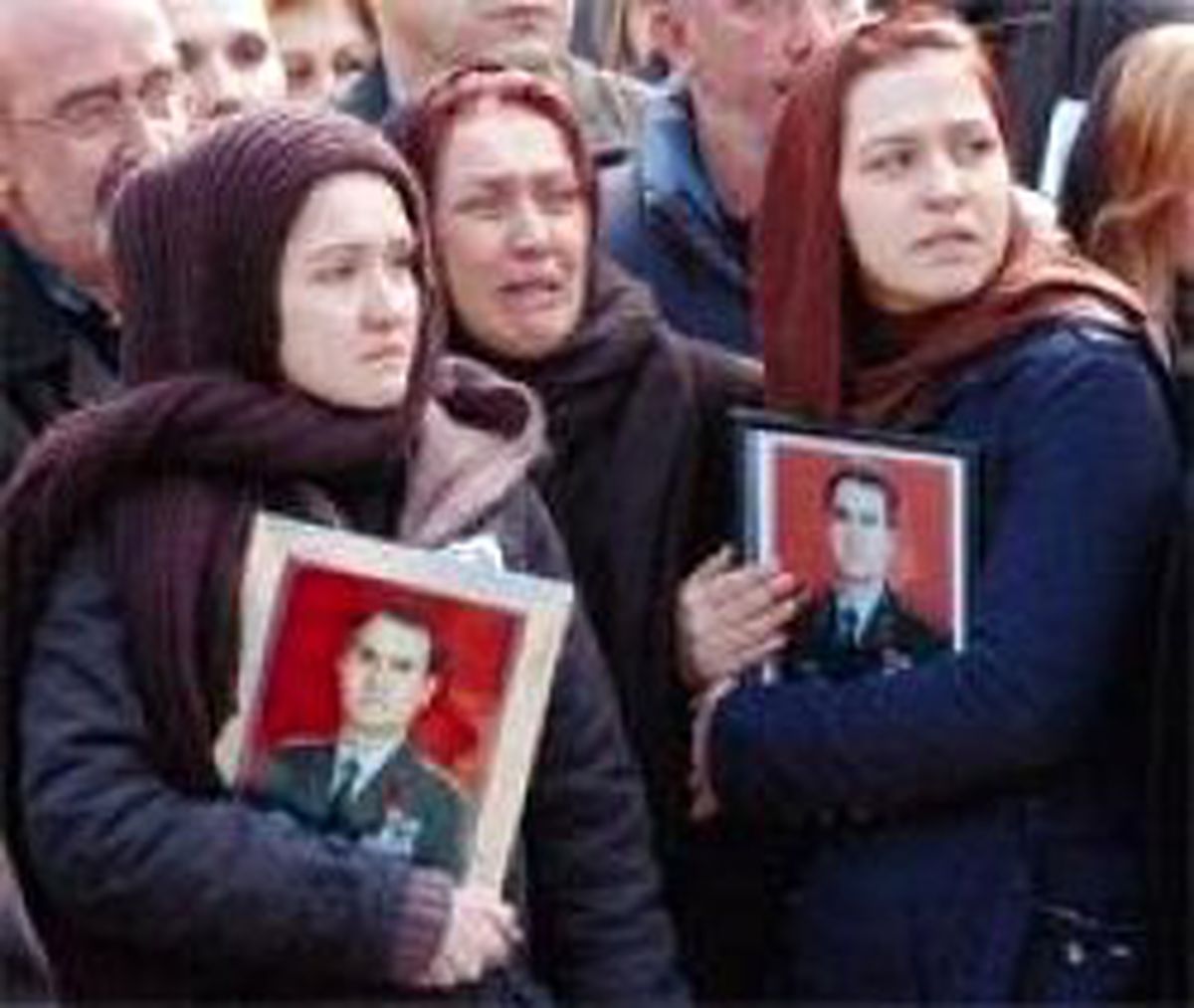 'O Kahramandı Onuruyla Gitti'