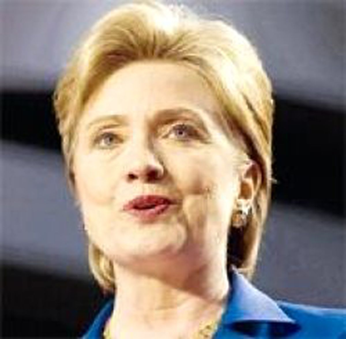 Hillary'e Onay Geldi
