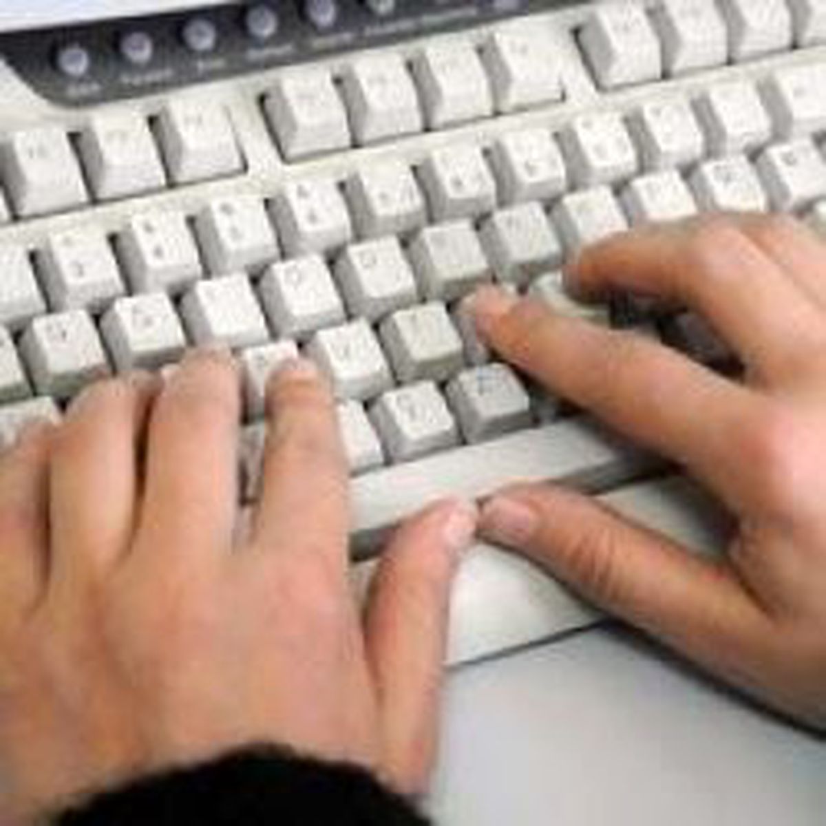 687 Bin Öğretmenin Kimlik Bilgileri Çalındı
