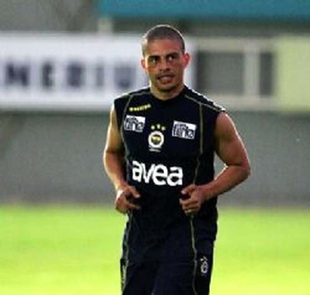 Vücuduna En İyi Hükmeden Futbolcu Alex