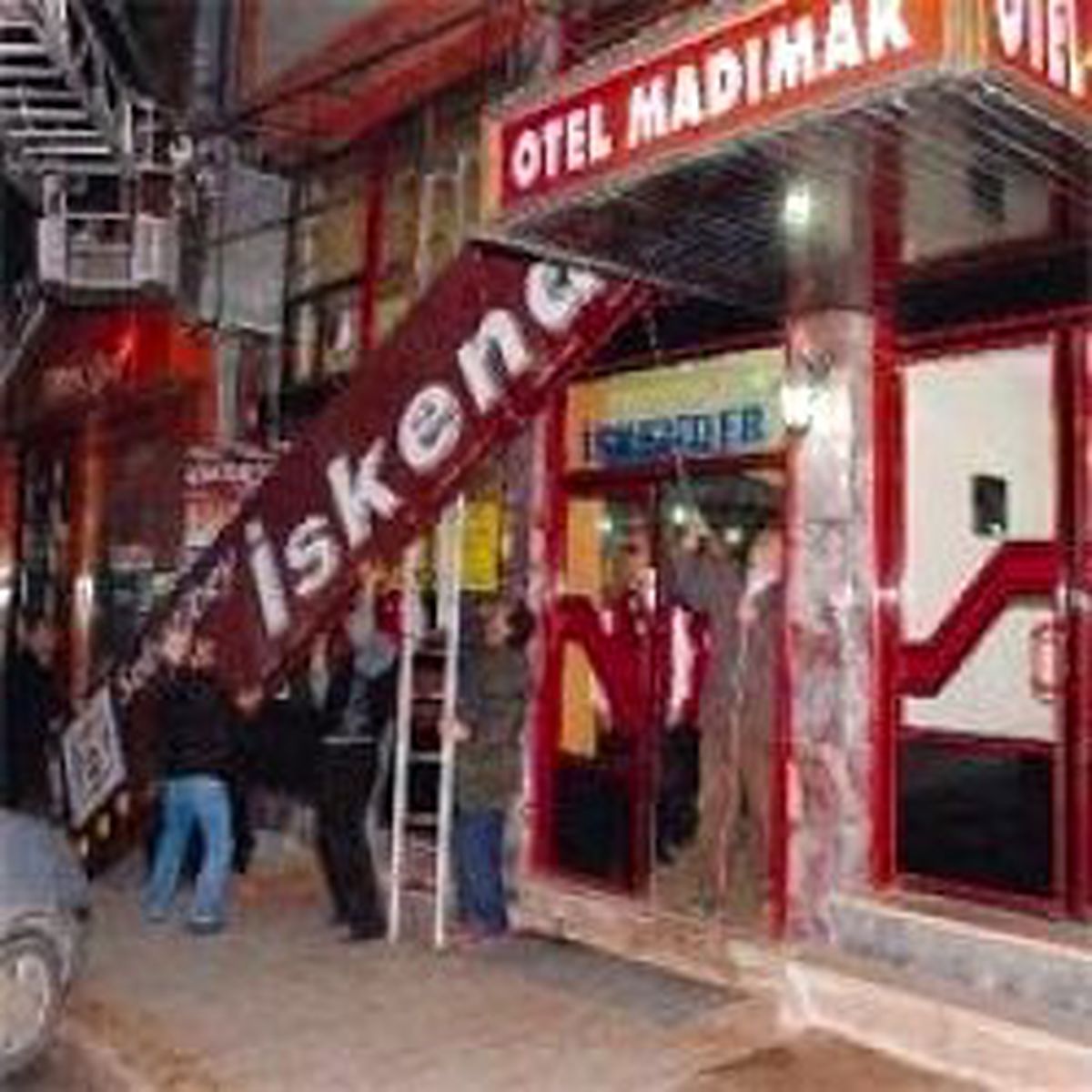 Madımak'ın Altındaki O Kebapçı Taşındı