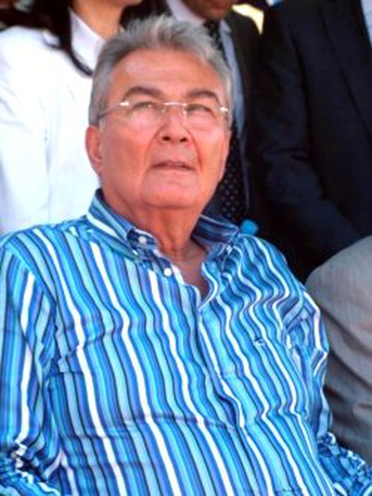 Baykal Evinde Takip Ediyor
