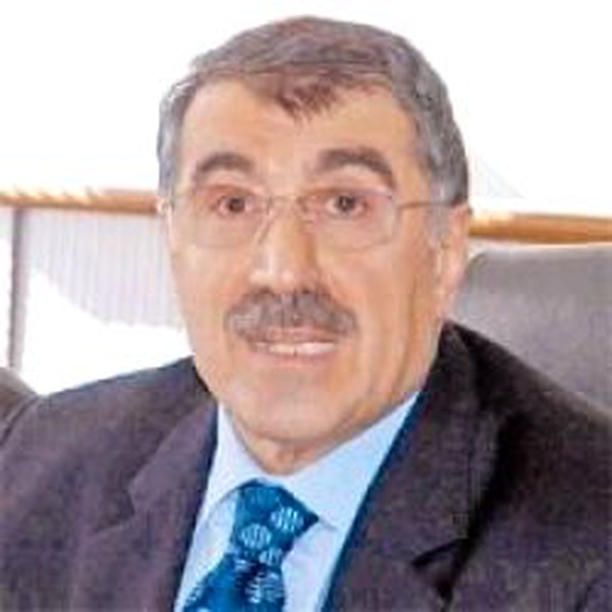 Milli Meseleyi İç Malzeme Yapmayın
