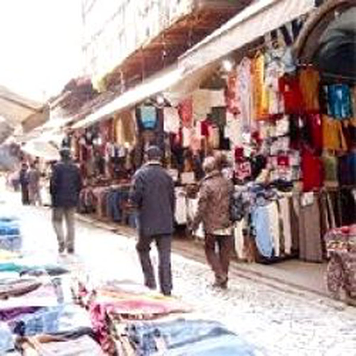 İhtilal -Kriz Takmayan Mahmutpaşa\'da Günler Artık Siftahsız Geçiyor