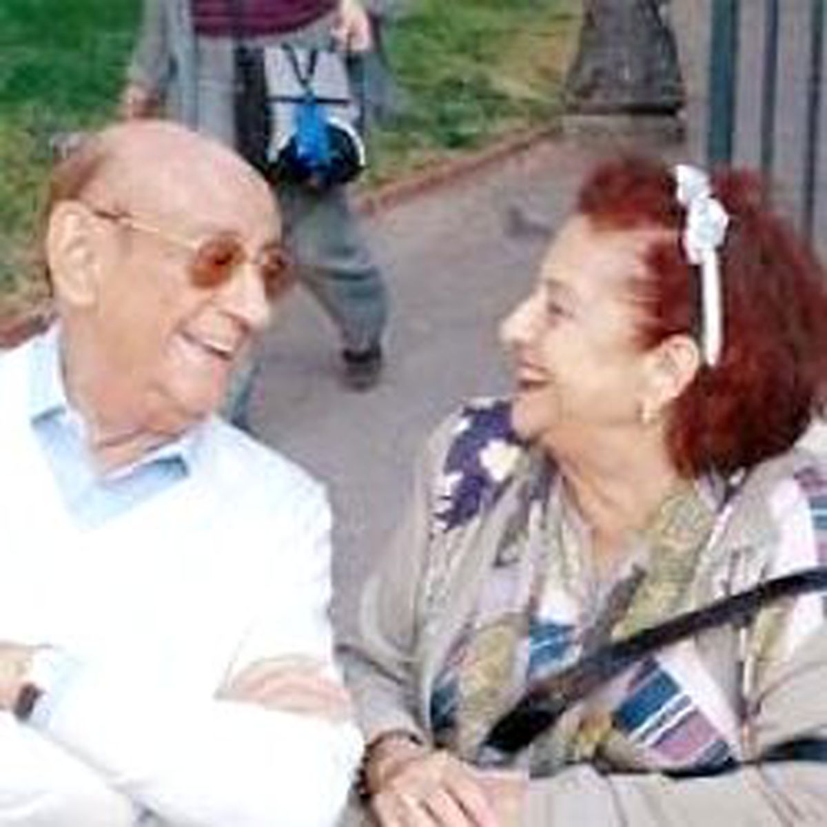 Beş Saat Babamızın Cenazesini Seyrederek Uçmak Çok Acıydı