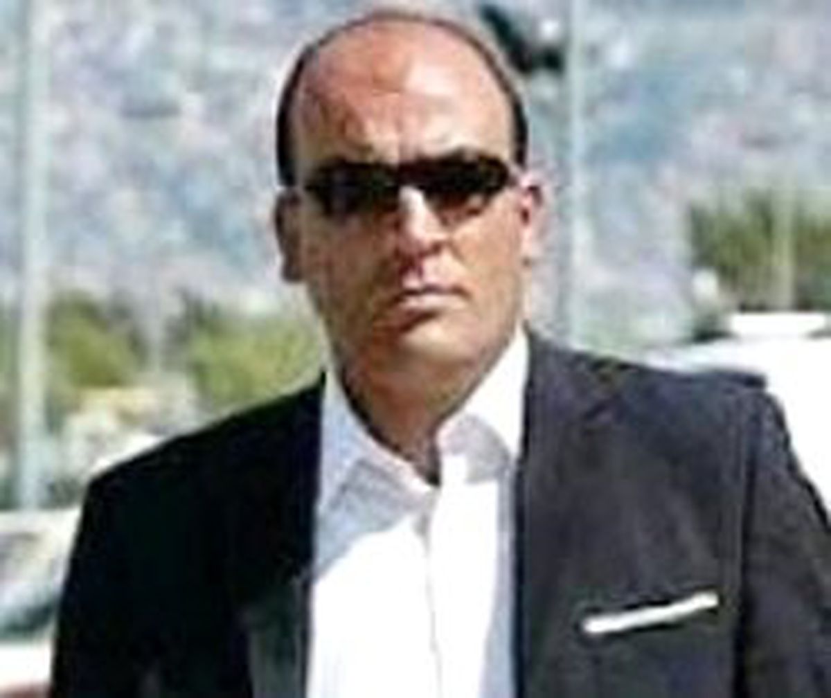 Gök, Artık Duruşma Savcısı