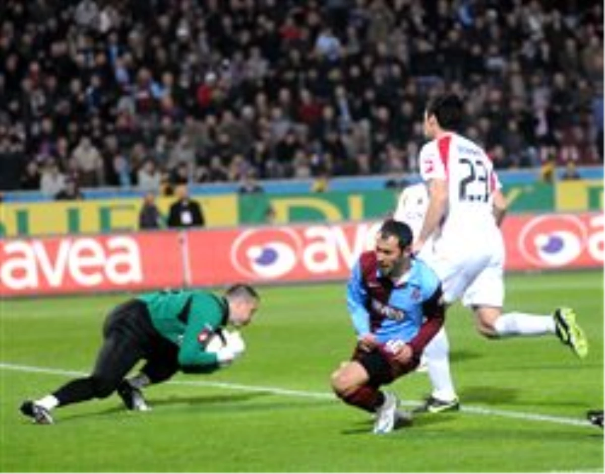 Trabzonspor İlk Yarıyı Önde Kapadı