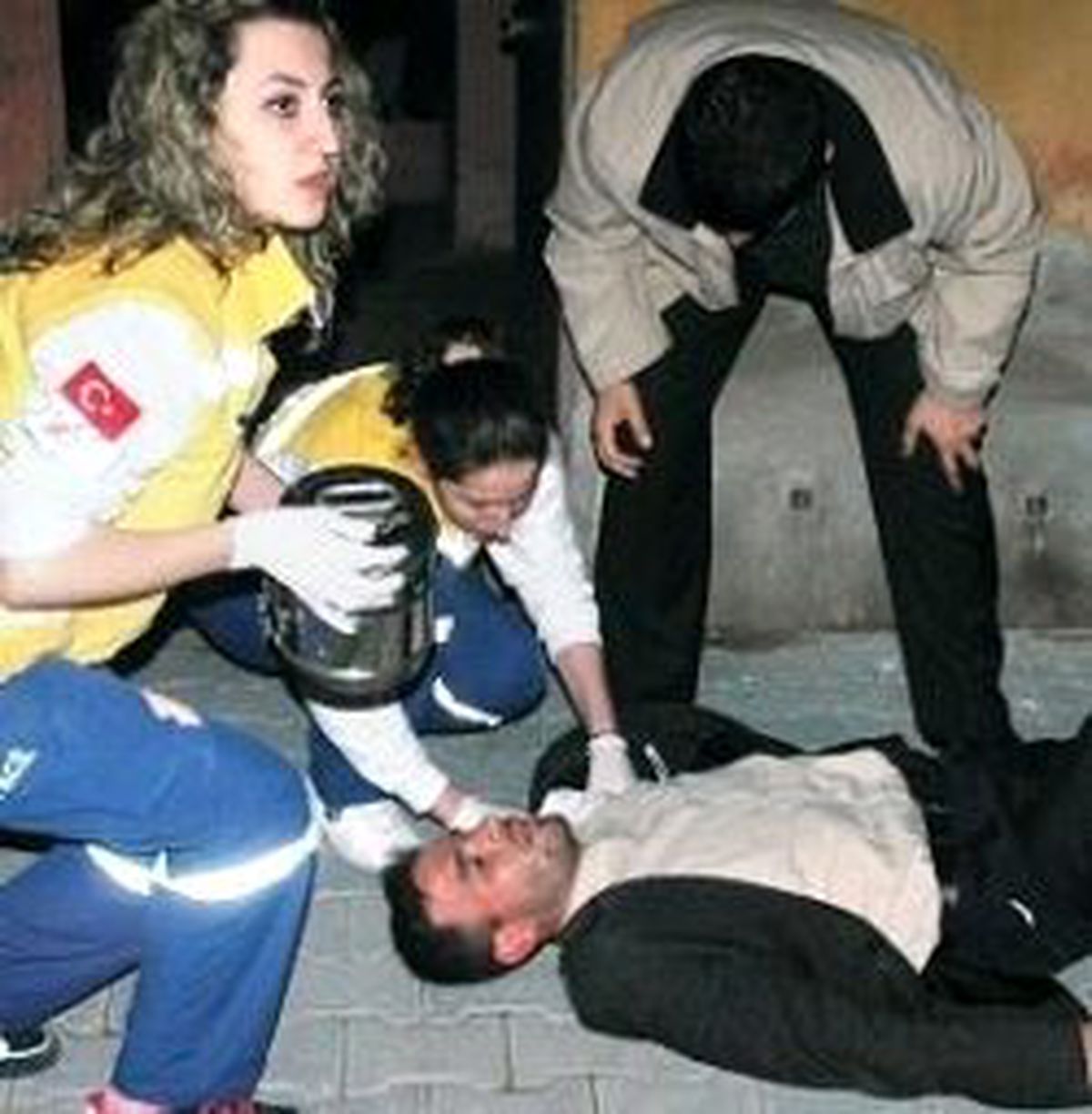 'Seni Seviyorum' Dedi Kendini Vurdu