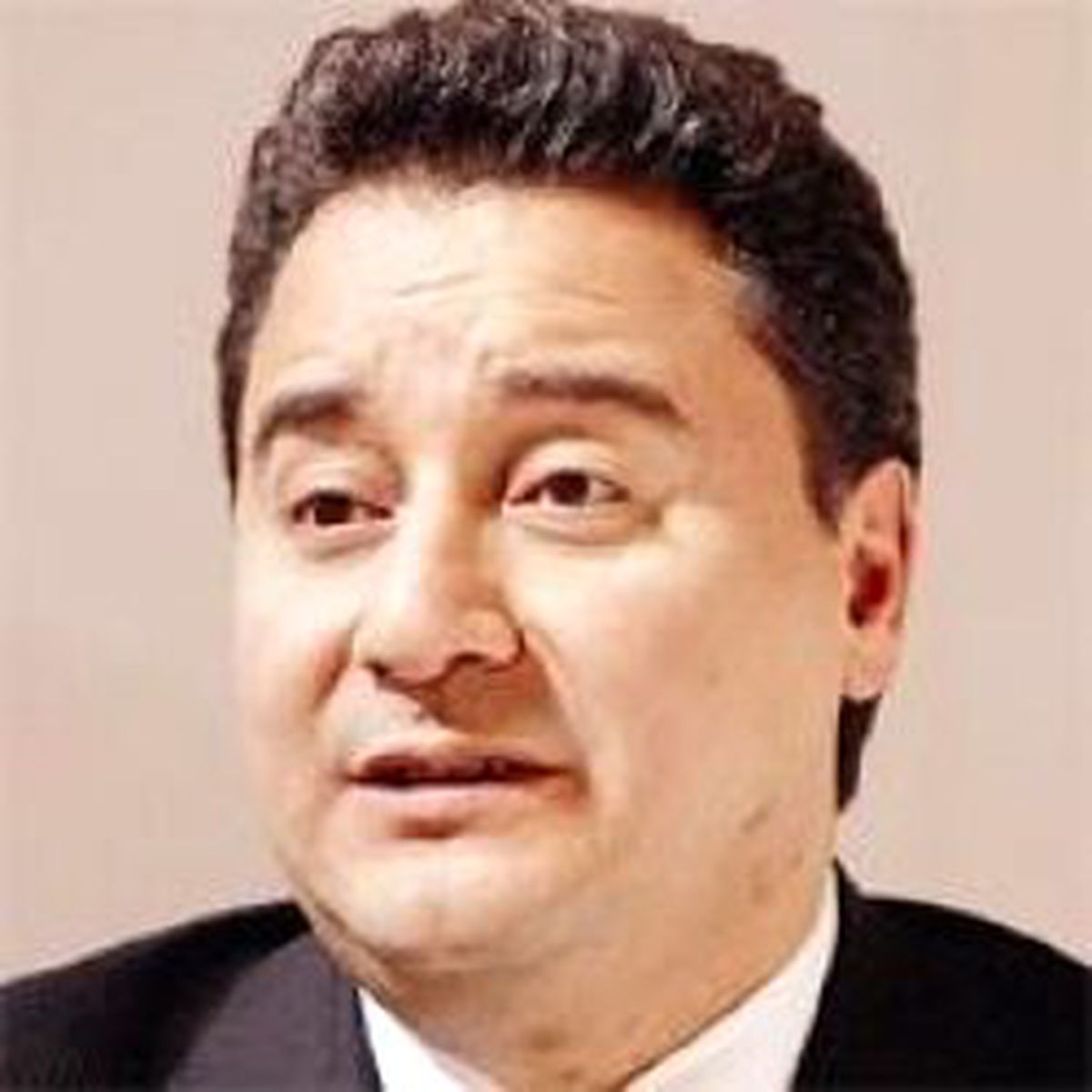 Babacan: Satranç Gibi İlerliyoruz
