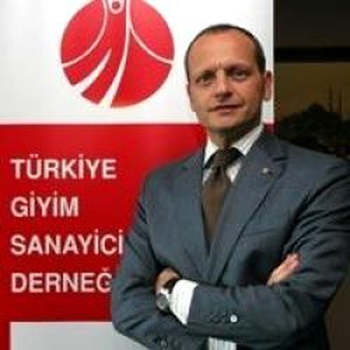 Kimse Kriz Bitiyor Zannetmesin