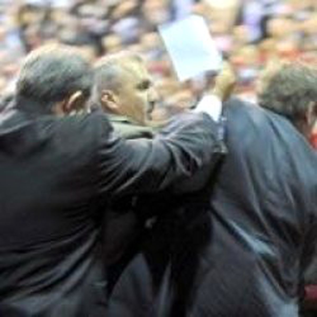 Erdoğan'a Dilekçe Verme Girişimi