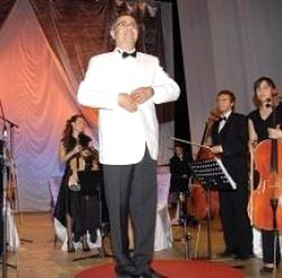 İzmir Yaylı Çalgılar Orkestrası Büyüledi