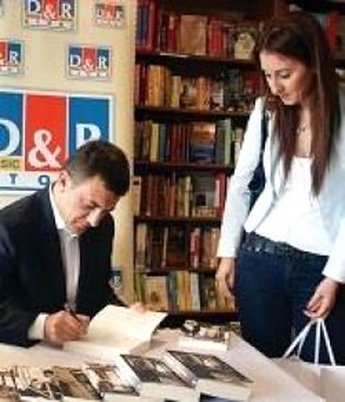Kürşat Başar İmza Gününde