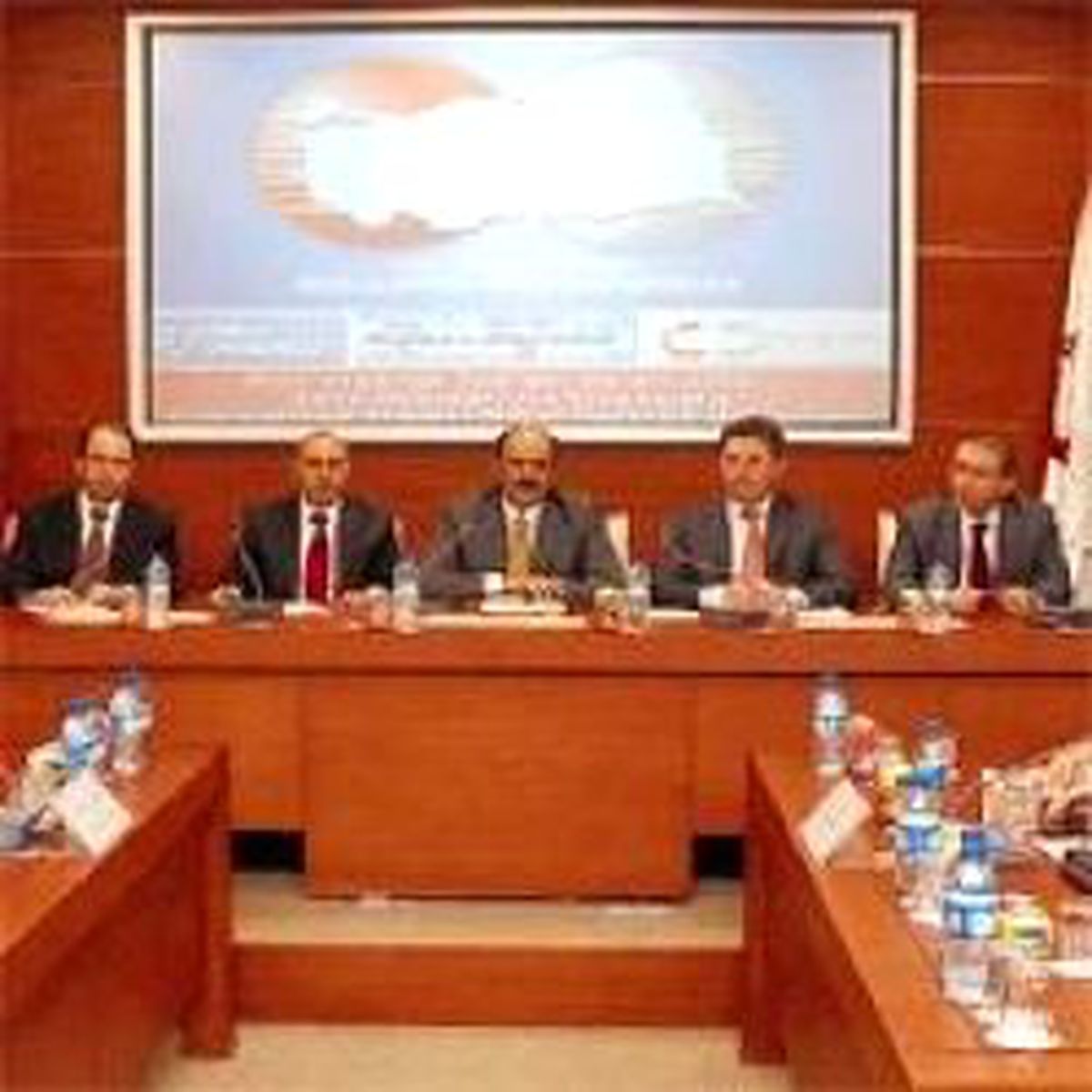 1.6 Milyar Dolarlık İhale Komediye Dönüştü, Talih Kuşu 'Yuva'da Kaldı
