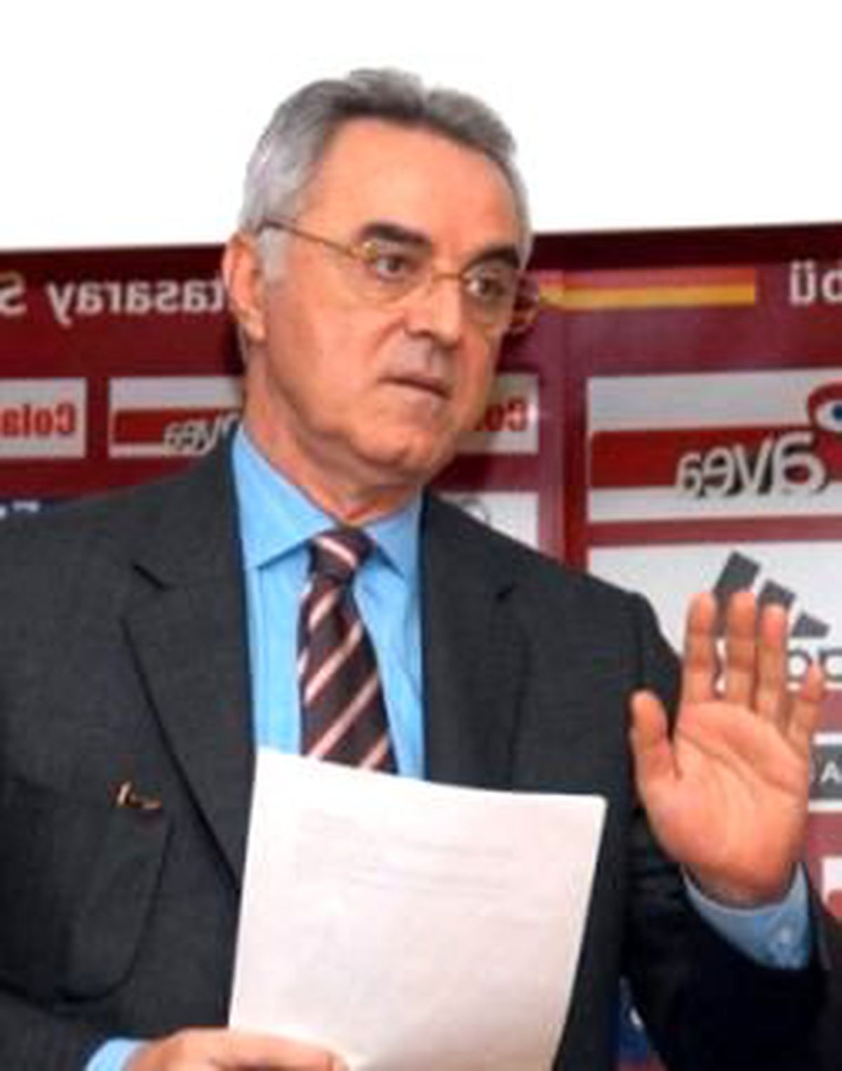 Polat'a Taarruzu Canaydın Durdurdu