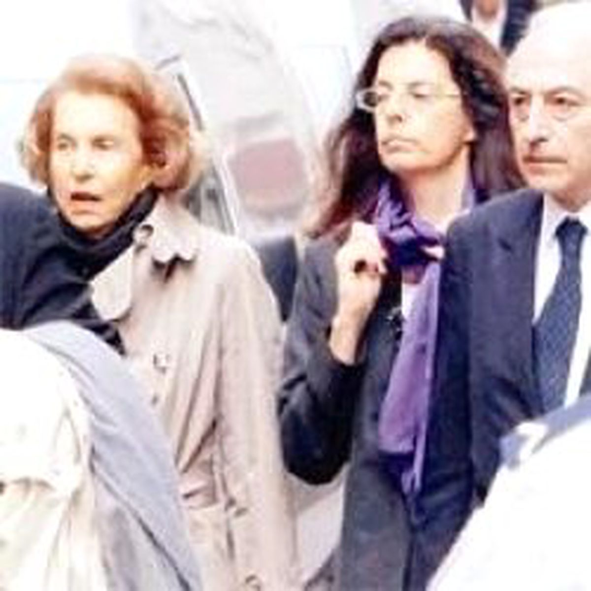 L'oreal'de Anne-Kız Kavgası