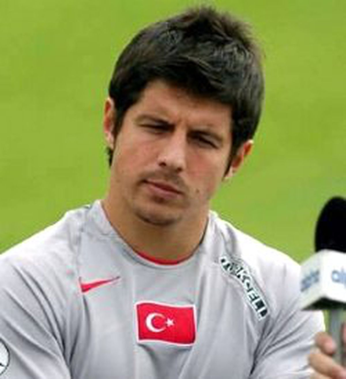 Galatasaray'dan Emre Belezoğlu'na Davet